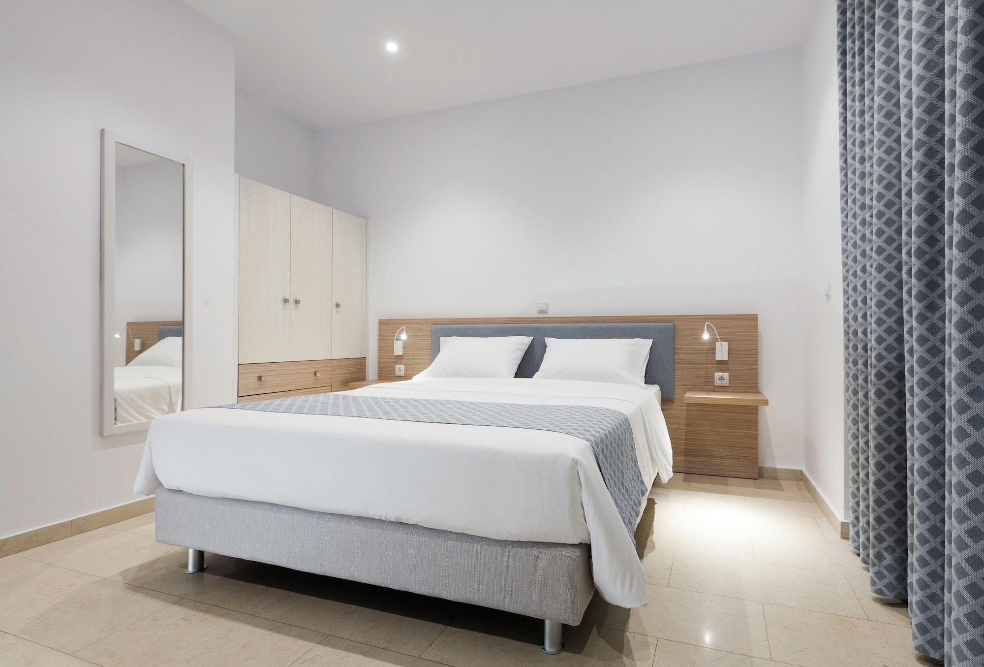 Zephyros Hotel Mirtiész Kültér fotó