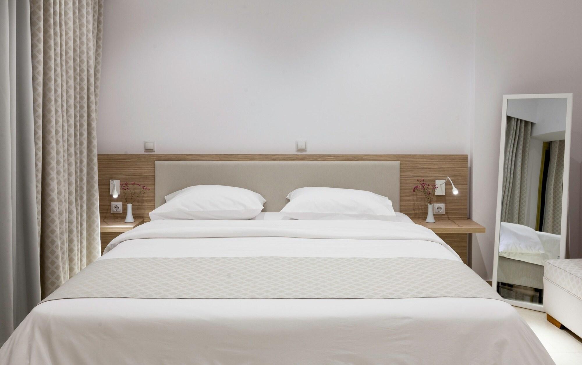 Zephyros Hotel Mirtiész Kültér fotó