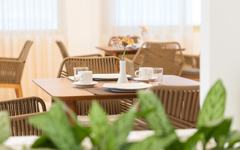 Zephyros Hotel Mirtiész Kültér fotó